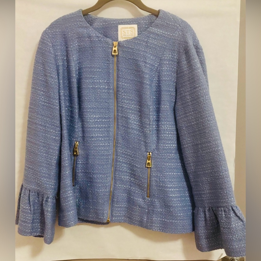 Sail to Sable Blue Spring boucle Jacket sz Large
Perfect for Easter!